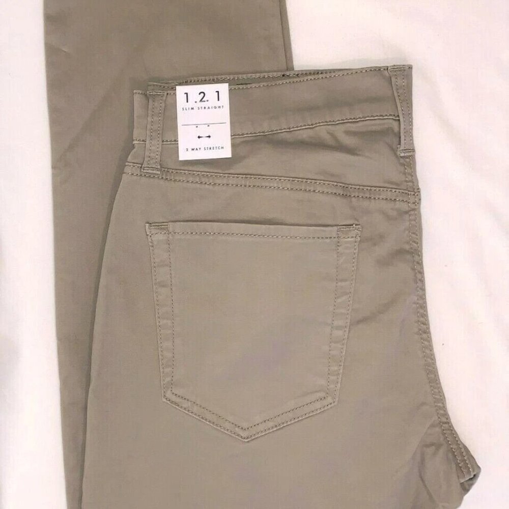 Lucky Brand Men's 121 Slim Straight Pants in Sandstone Size 36X32 New